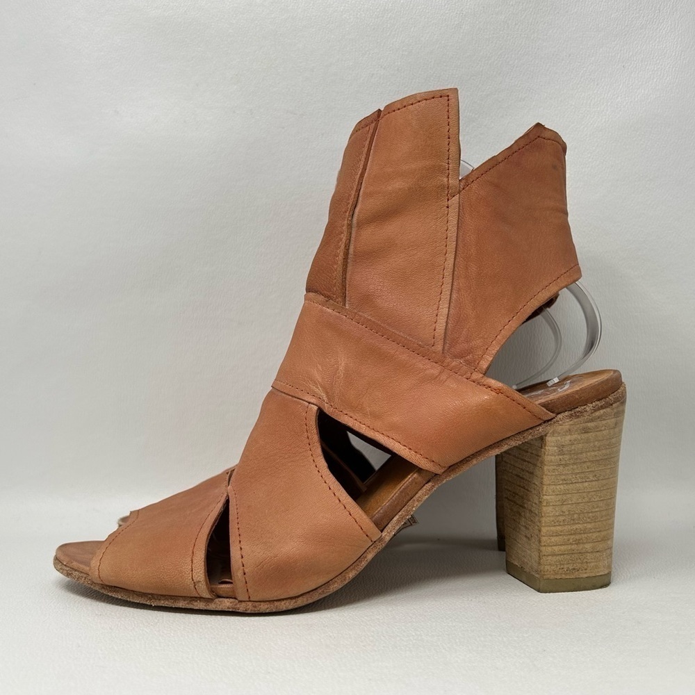 Free People Effie Block Heel Leather Ankle Boots, Women’s Size EU 41.